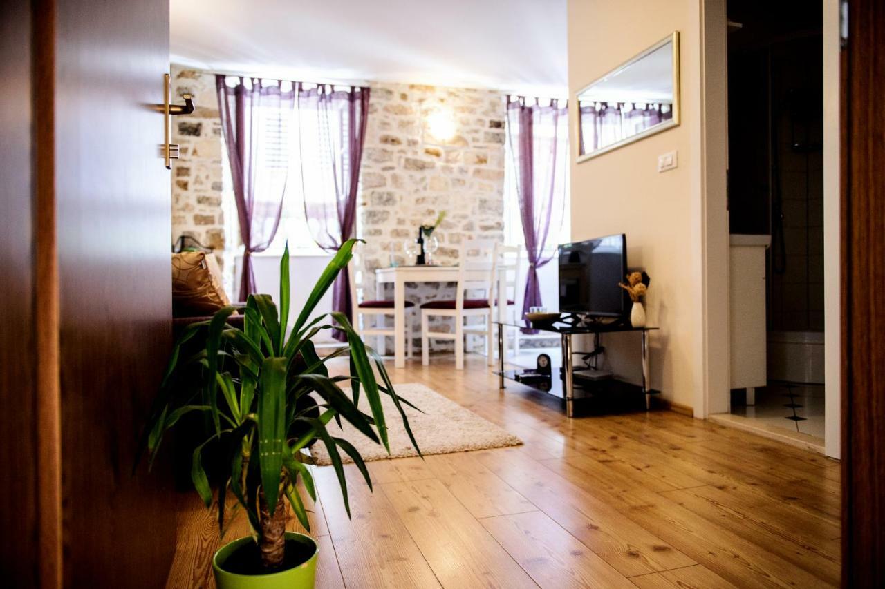 Apartment Peristil Cardo Split Eksteriør bilde